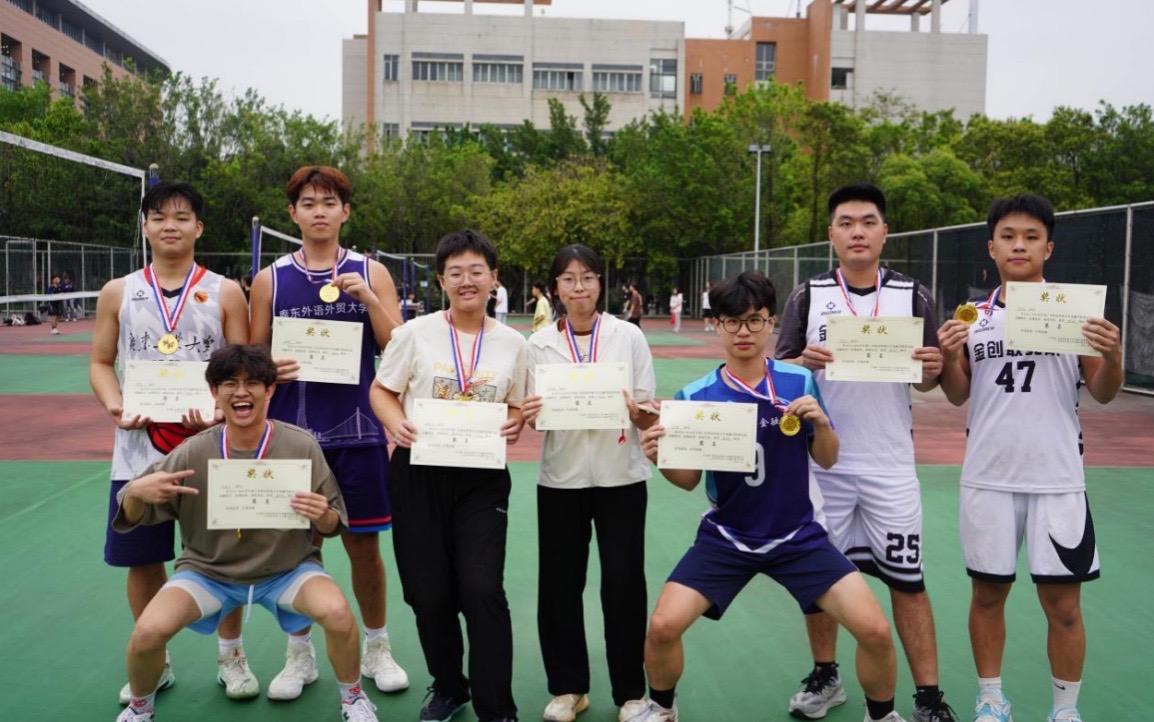 News | 跃动青春，所向披靡 ——太阳城第九届“金融杯”排球半决赛、总决赛